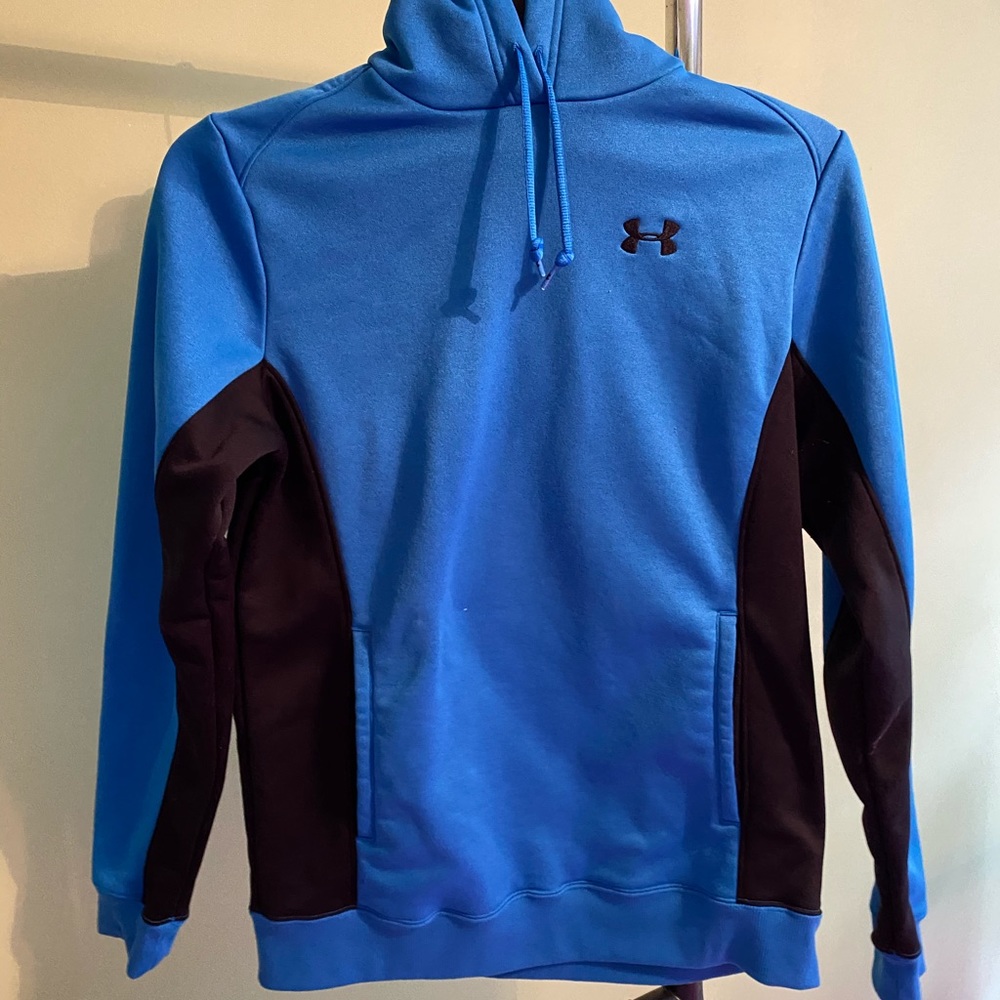Women’s Under Armour Sweatshirt